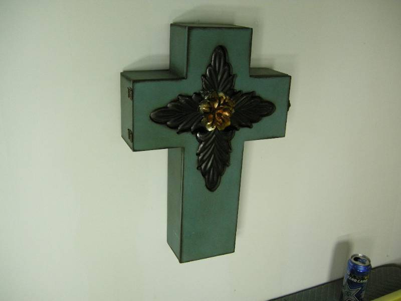 Hanging Cross Cabinet Box