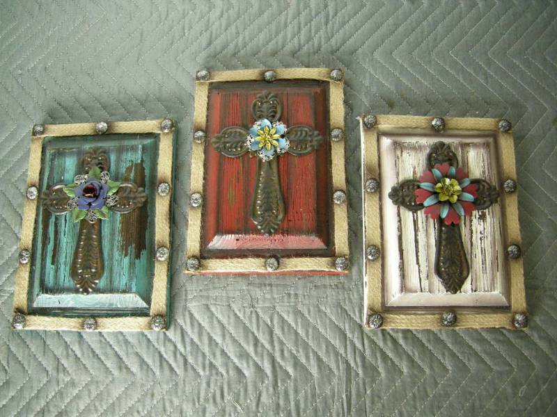 Wooden Cross Plaques