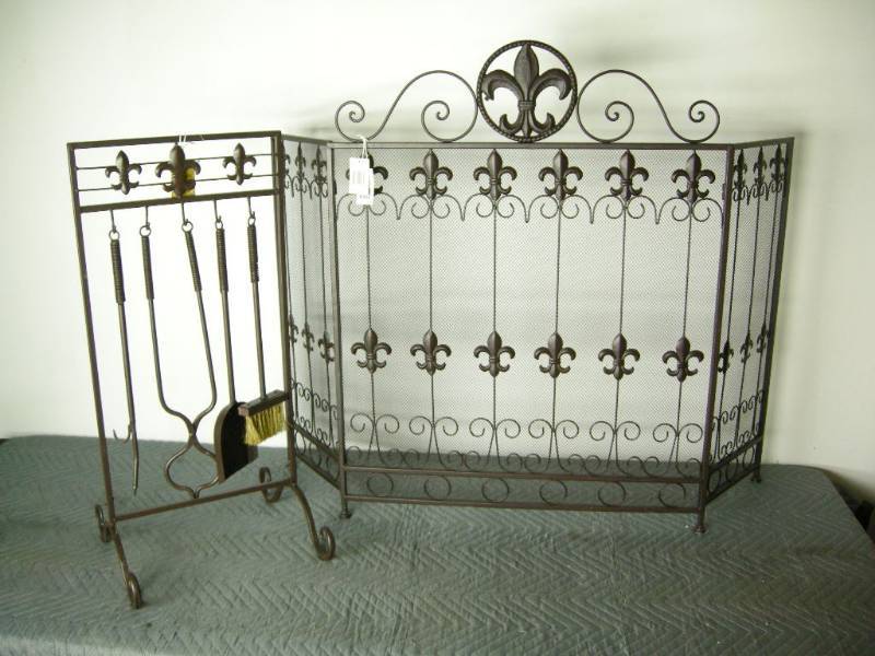 Fleur de Lis Fireplace Set & Screen