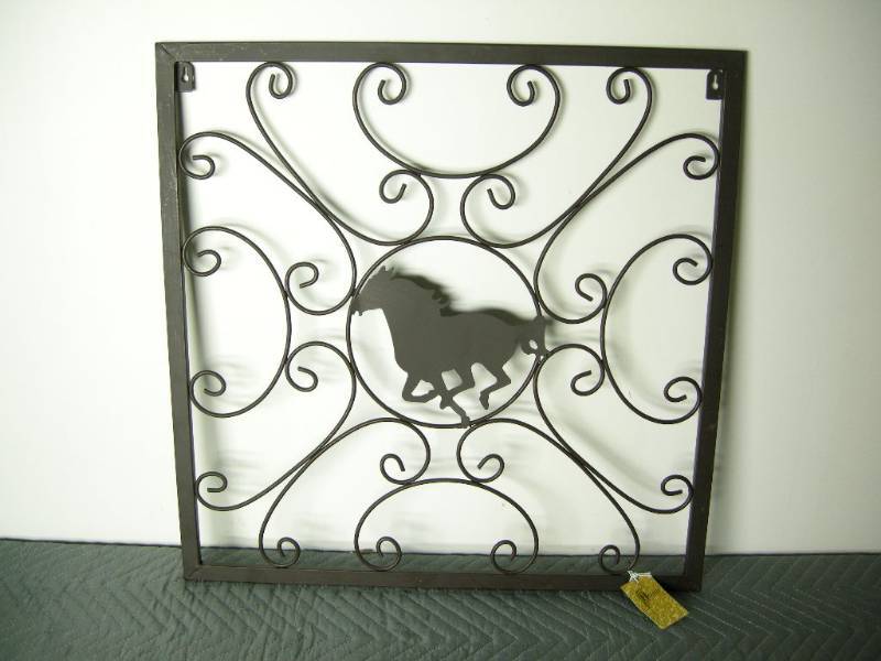 Metal Square Horse Scroll