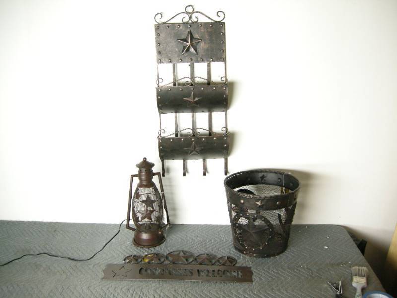 Metal Western Star Items