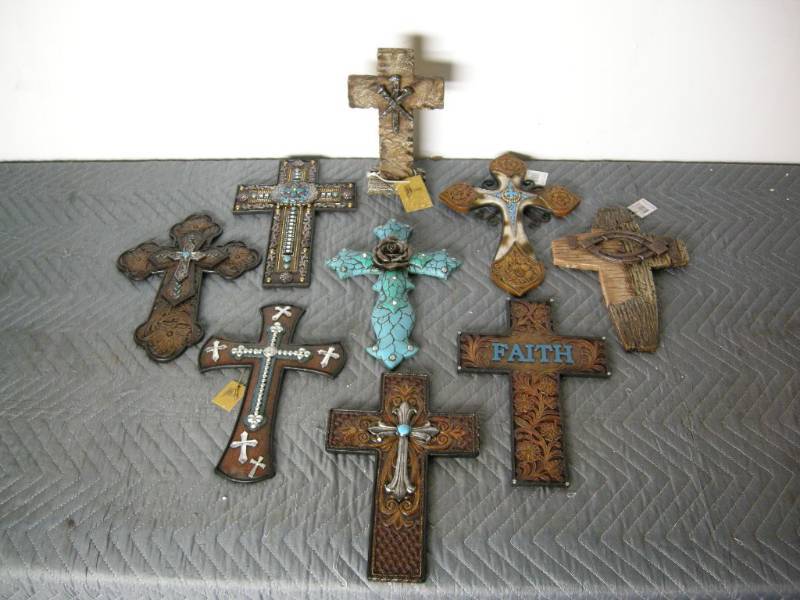 Resin Crosses