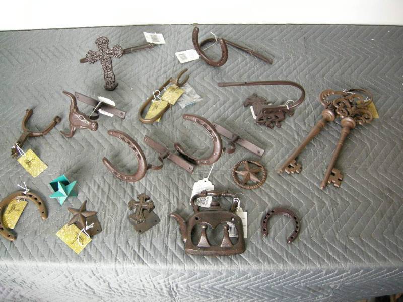 Metal Western Curtain Items