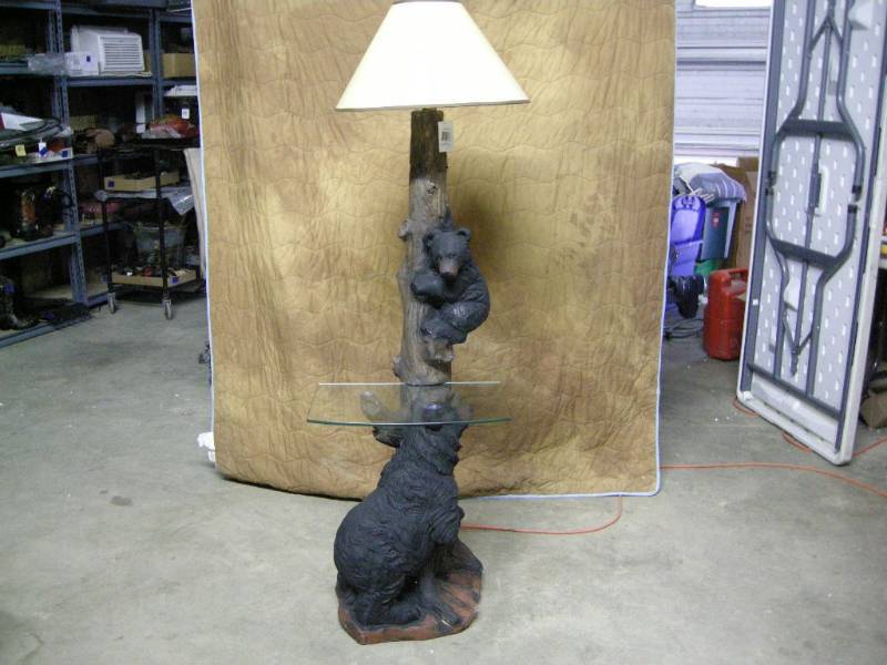 Bear Floor LampTable