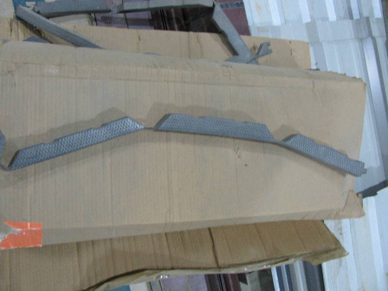 Sheet metal foam rubber closures