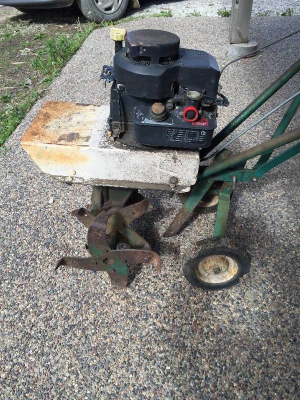 Garden tiller