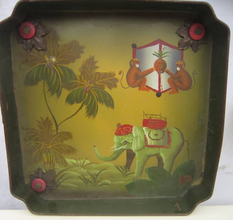 lot 207 image: HAND PAINTED METAL TRAY