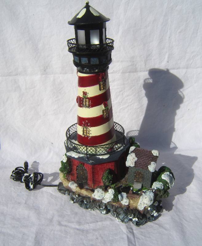 lot 280 image: Holiday Lighthouse with Box Beacon Revolves 360 Degrees