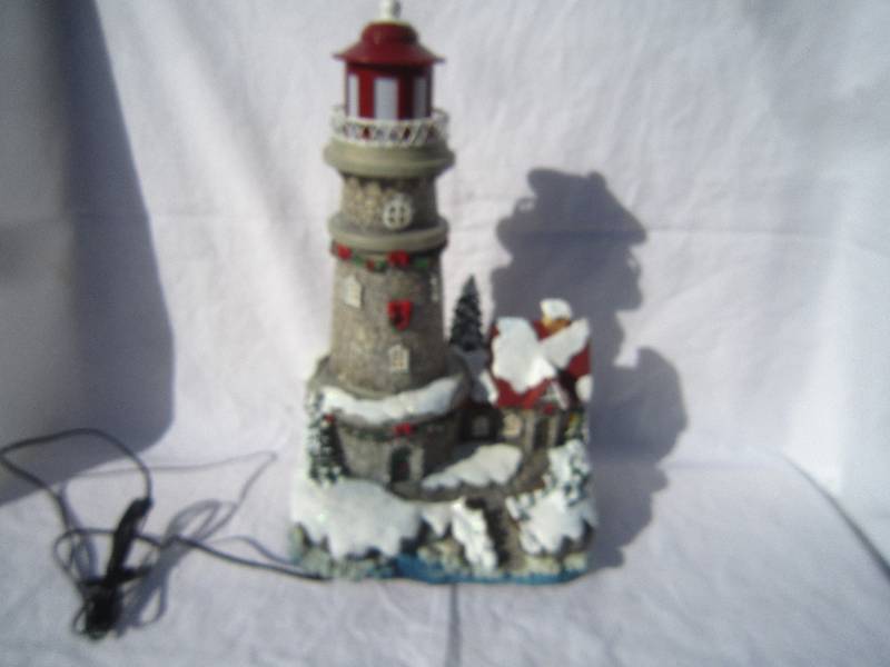 lot 284 image: Fiber Optic Lighthouse New in Box
