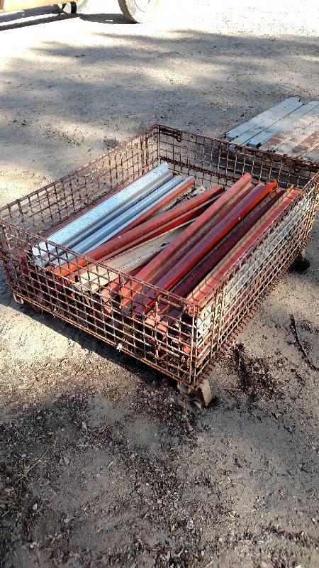Approx 35 - 44 pallet racking supports