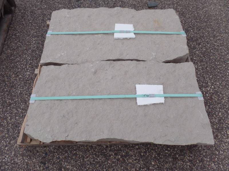 lot 25 image: Fon Du Lac Stone Steppers