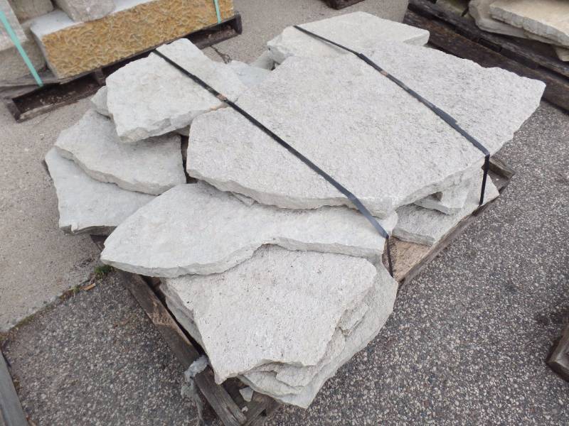 lot 31 image: Irregular Flagstone