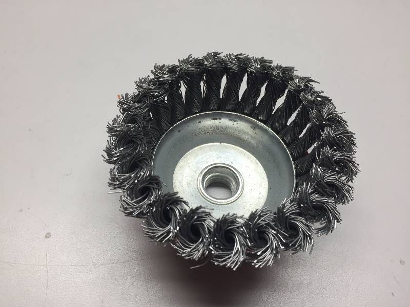 WIRE WHEEL