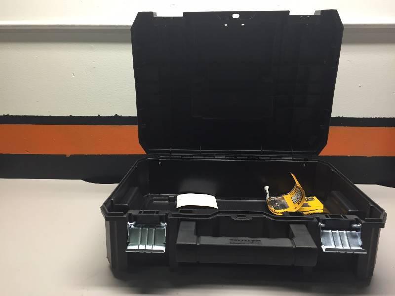 DEWALT FLATTOP T-STAK TOOL BOX