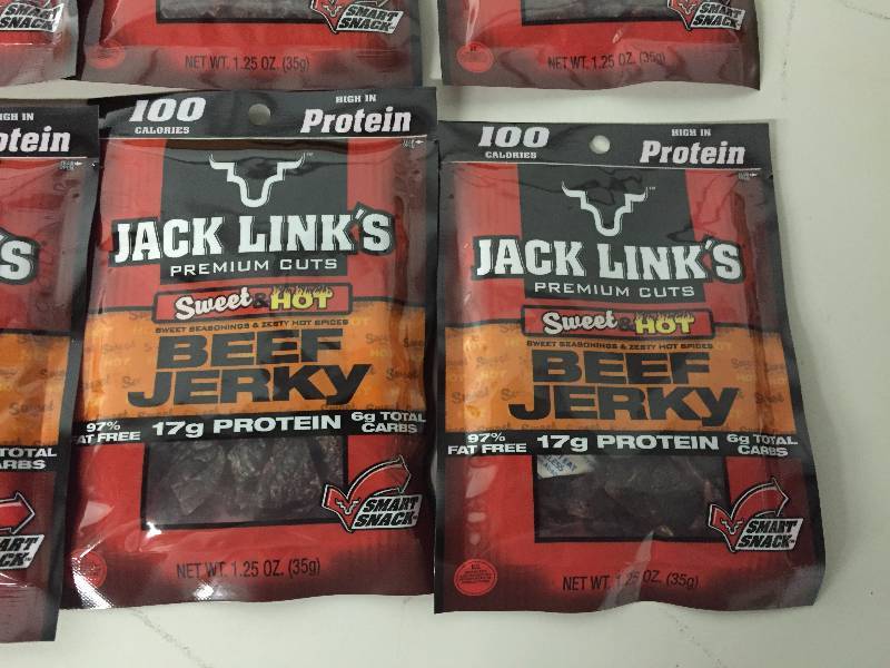 10- 1.25 OZ SWEET HOT BEEF JERKY, JACK LINKS