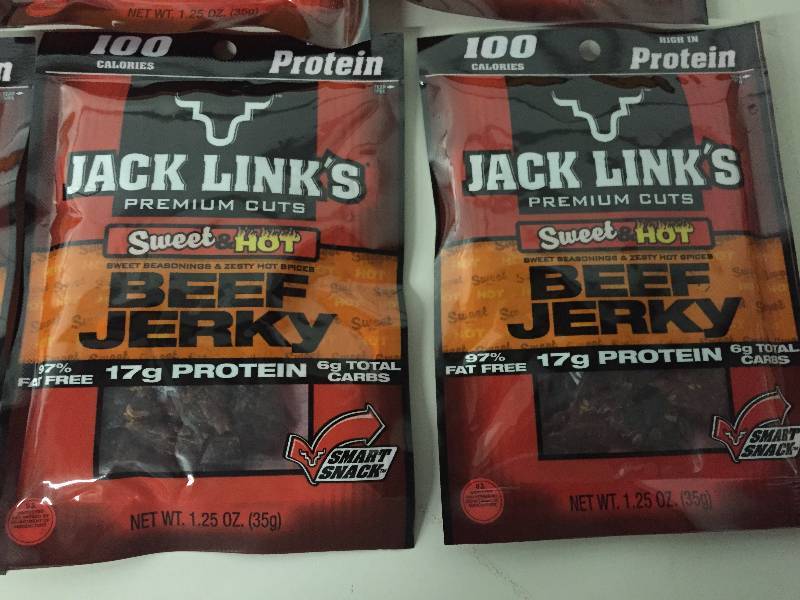 10- 1.25 OZ SWEET HOT BEEF JERKY, JACK LINKS