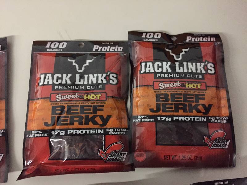 10- 1.25 OZ SWEET HOT BEEF JERKY, JACK LINKS