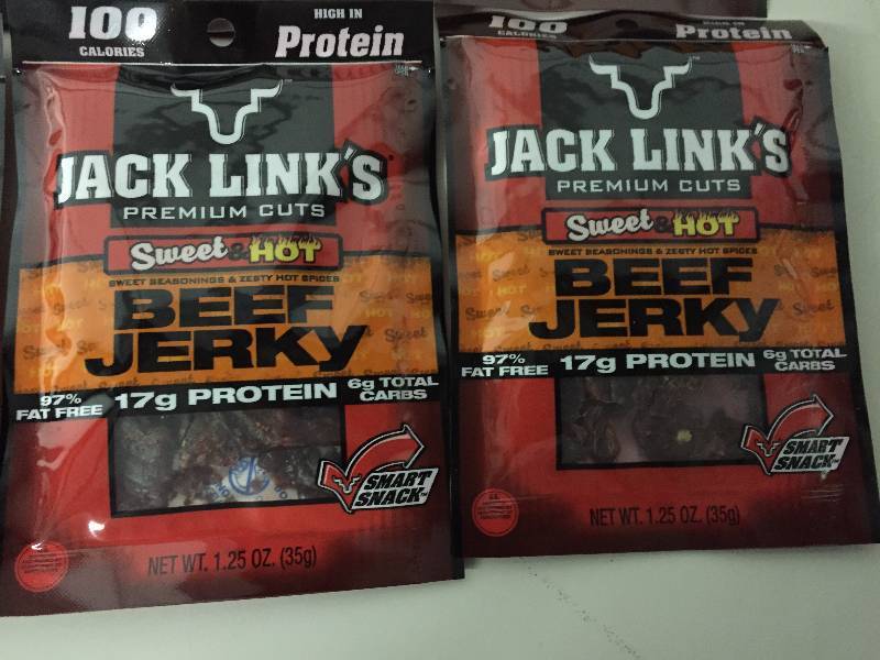 10- 1.25 OZ SWEET HOT BEEF JERKY, JACK LINKS