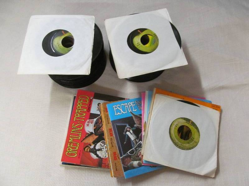 lot 3 image: 45s records