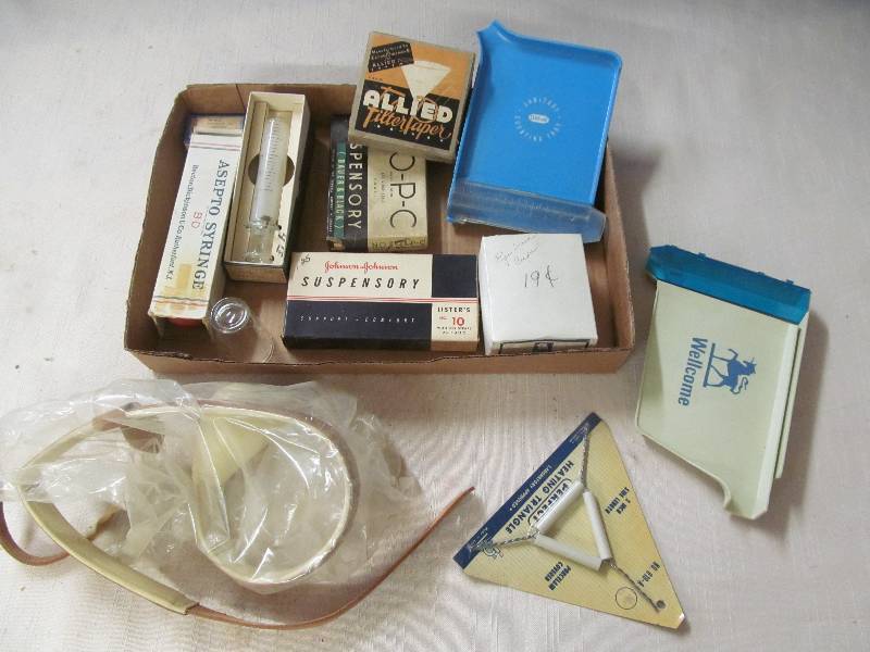 lot 45 image: vet supplies