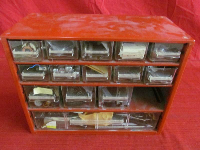 lot 91 image: metal organizer