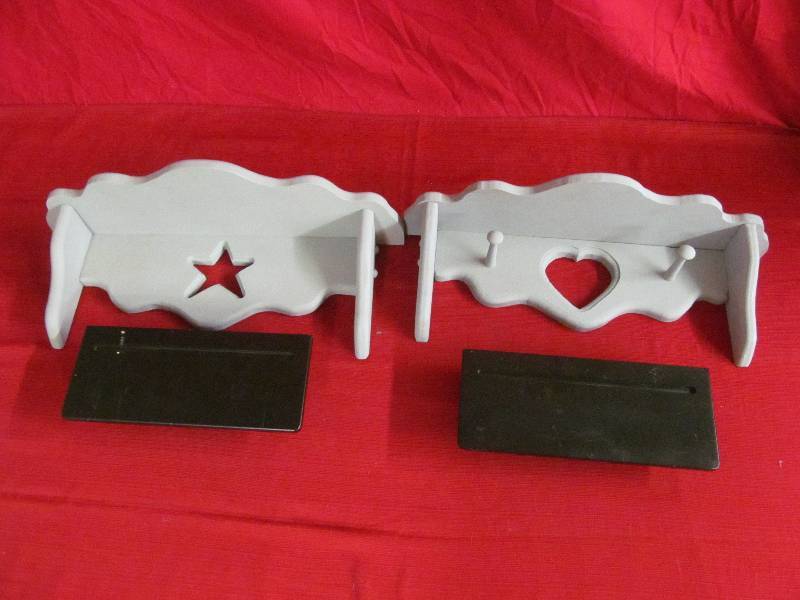 lot 164 image: Shelves