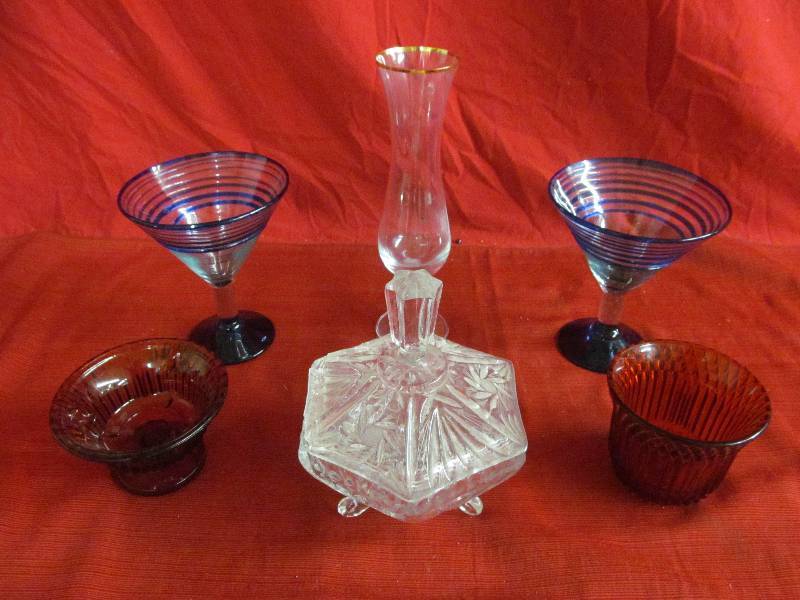 lot 168 image: Glassware