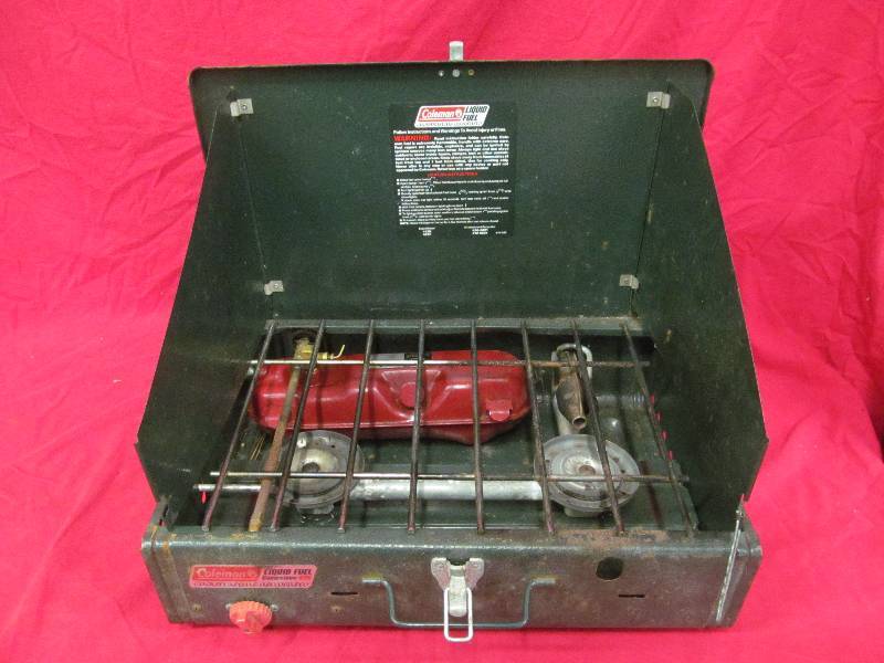 lot 189 image: camp equipment