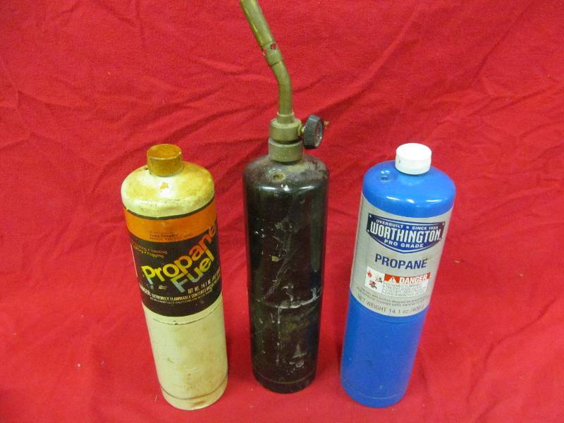 lot 199 image: propane tank