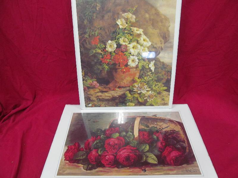 lot 245 image: wall dcor