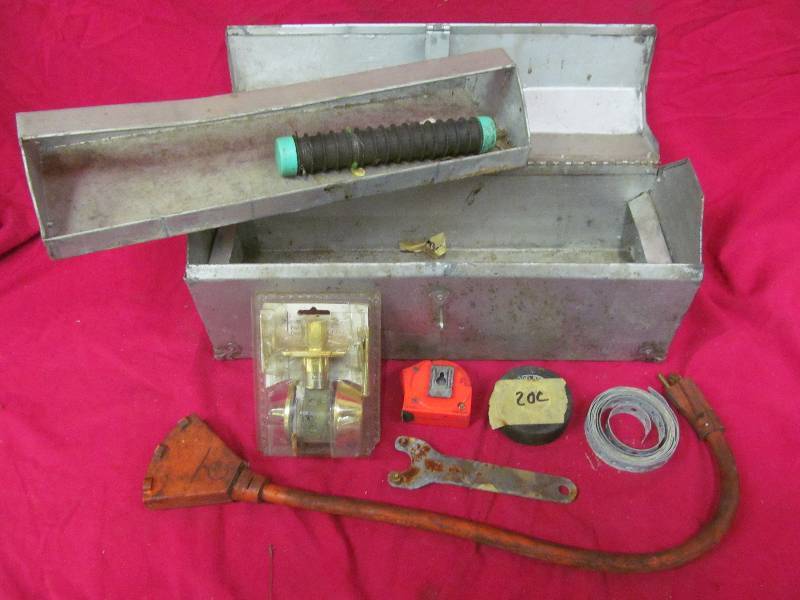 lot 267 image: tools