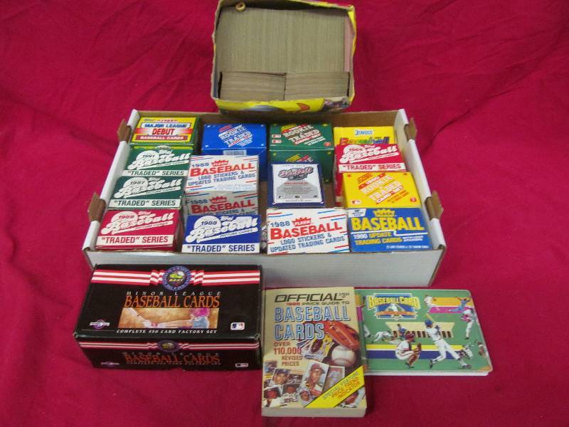 lot 286 image: sports trading cards