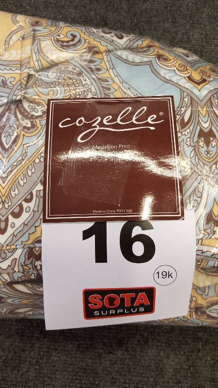 lot 16 image: Cozelle Microfiber Medallion Sheet Set  KING
