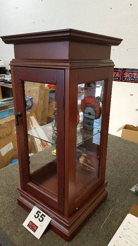 lot 55 image: Cherry Mirrored Back Oak Cabinet