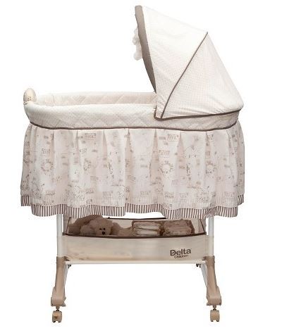 lot 113 image: Delta Children Play Time Rocking Bassinet - Jungle