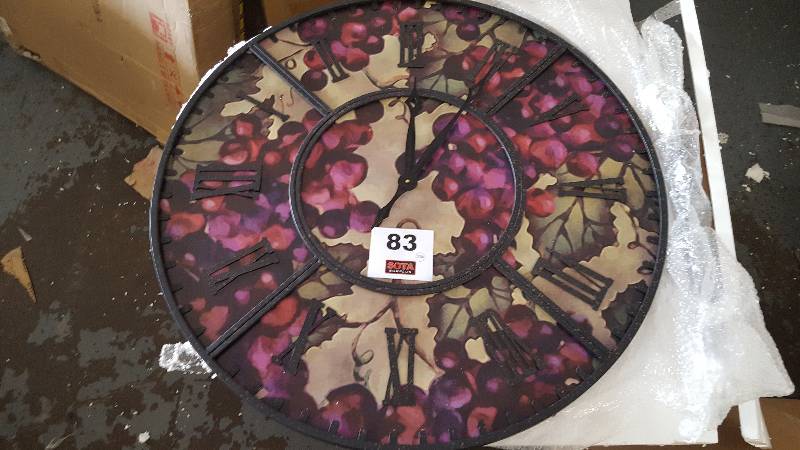 lot 83 image: 5-Piece Grape Wall Clock