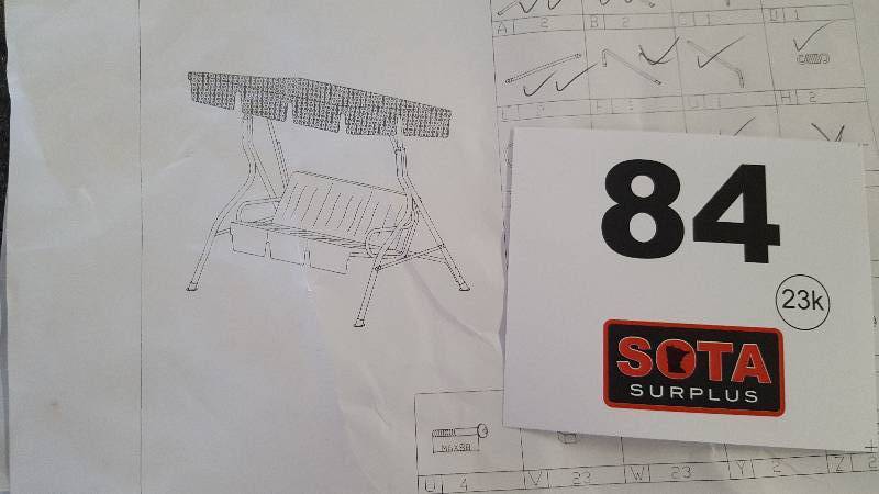 lot 84 image: 3 Seated Swing
