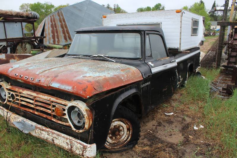 lot 13 image: 1950s Dodge Pickup Camper Truck