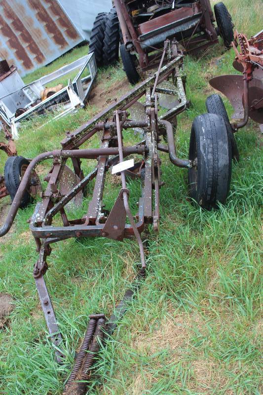 lot 23 image: Pull Tiller