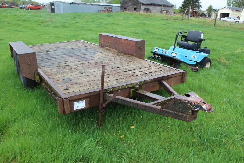 lot 58 image: Flatbed Trailer