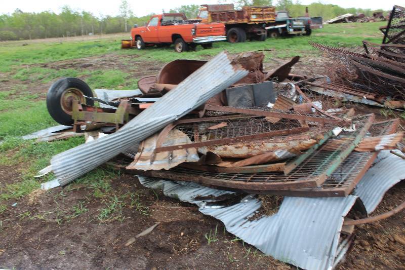 lot 138 image: Lot of Scrap Metal