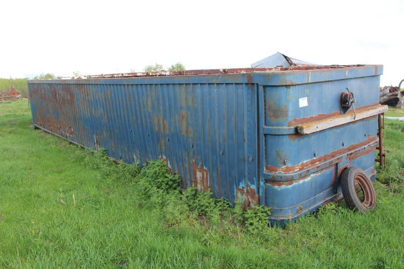 lot 180 image: Dumpster