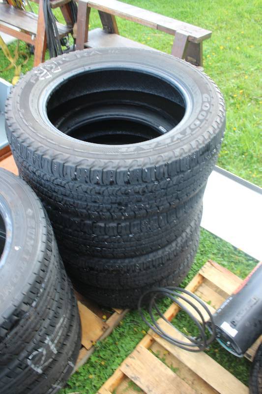 lot 196 image: Lot of (4) Goodyear P23560R18 Fortera Tires