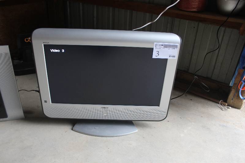 Sony 32� LCD Color TV