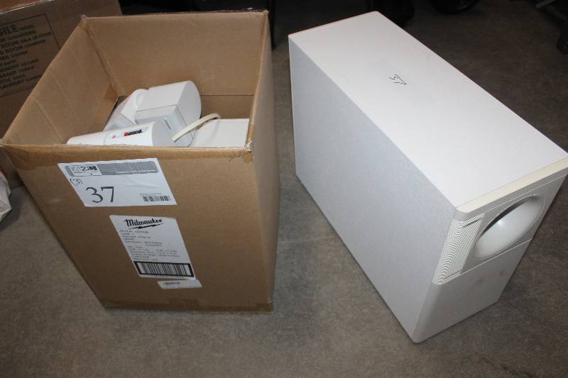 Lot of (3) Bose Bookshelf Speakers