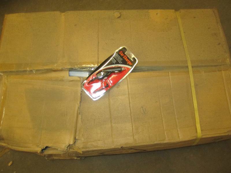 Case of vehicle car plug chargers...
