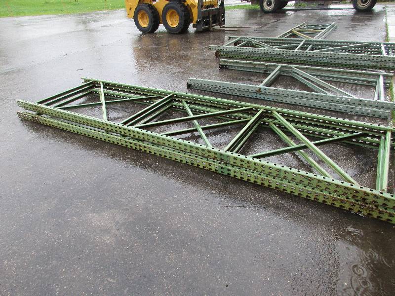 pallet racking uprights