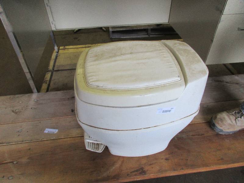 Porta potty