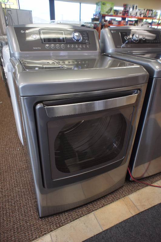 lot 8 image: LG Gas Dryer- Model # (DLGX5681HVA)