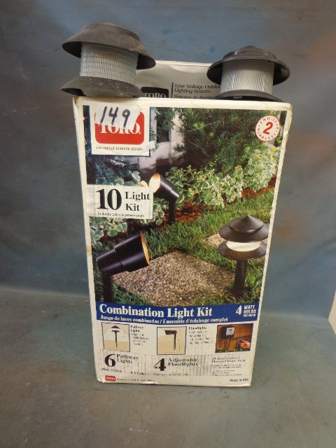 lot 149 image: Toro Outdoor Electric Lighting Combo Kit